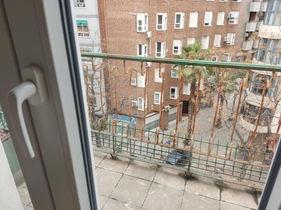 Апартаменти 6P Apartamento Junto Ciudad De Las Artes Y Ruzafa Валенсія Екстер'єр фото